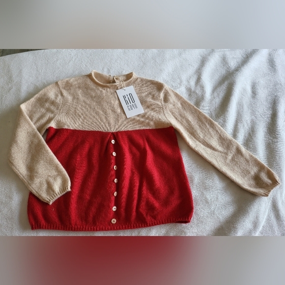 Red and Tan Cashmere Sweater - Picture 1 of 7